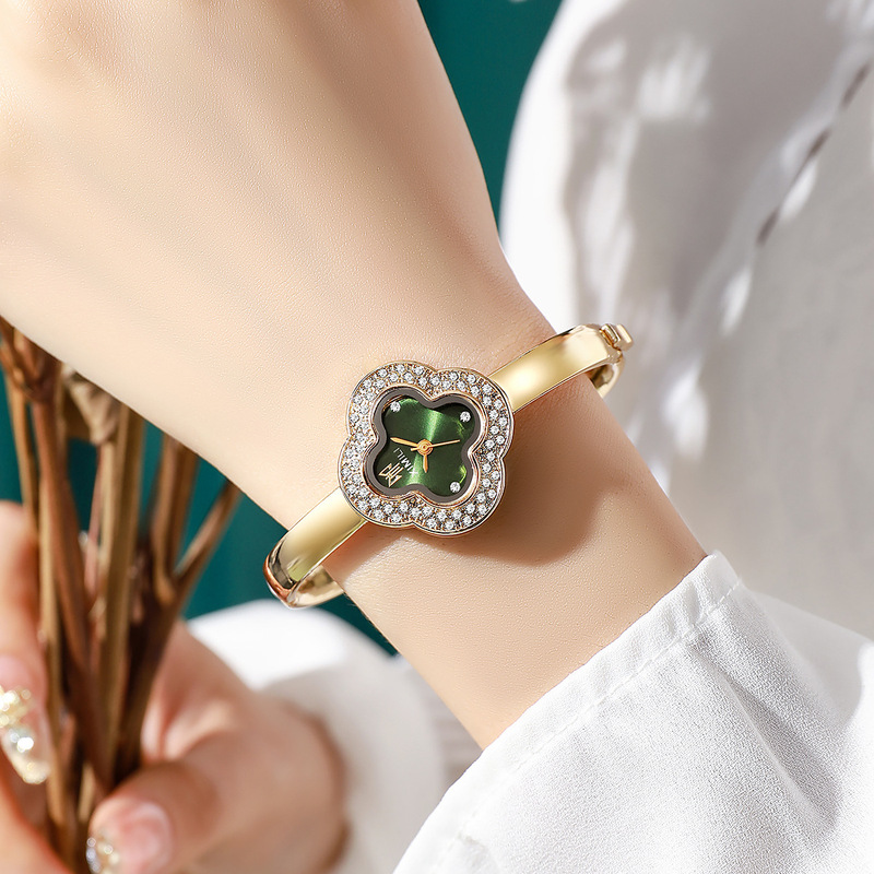 Women's Luxury Diamond-Encrust - Luxury Watch Kids 评论和价格